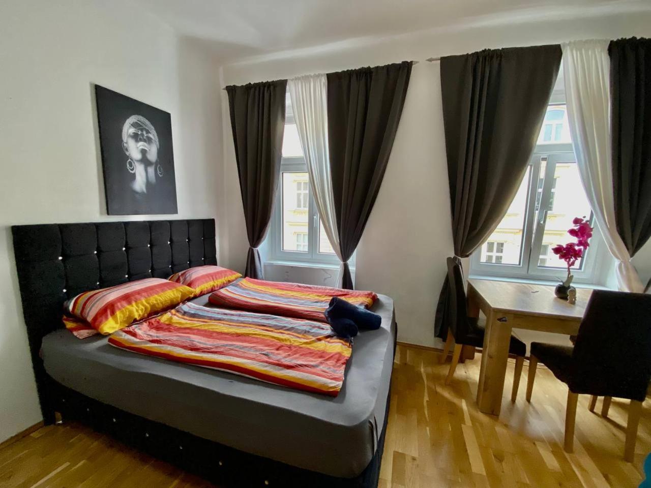 Apartamento Deluxe Studio In Josefstaedter Strasse Area Viena Exterior foto